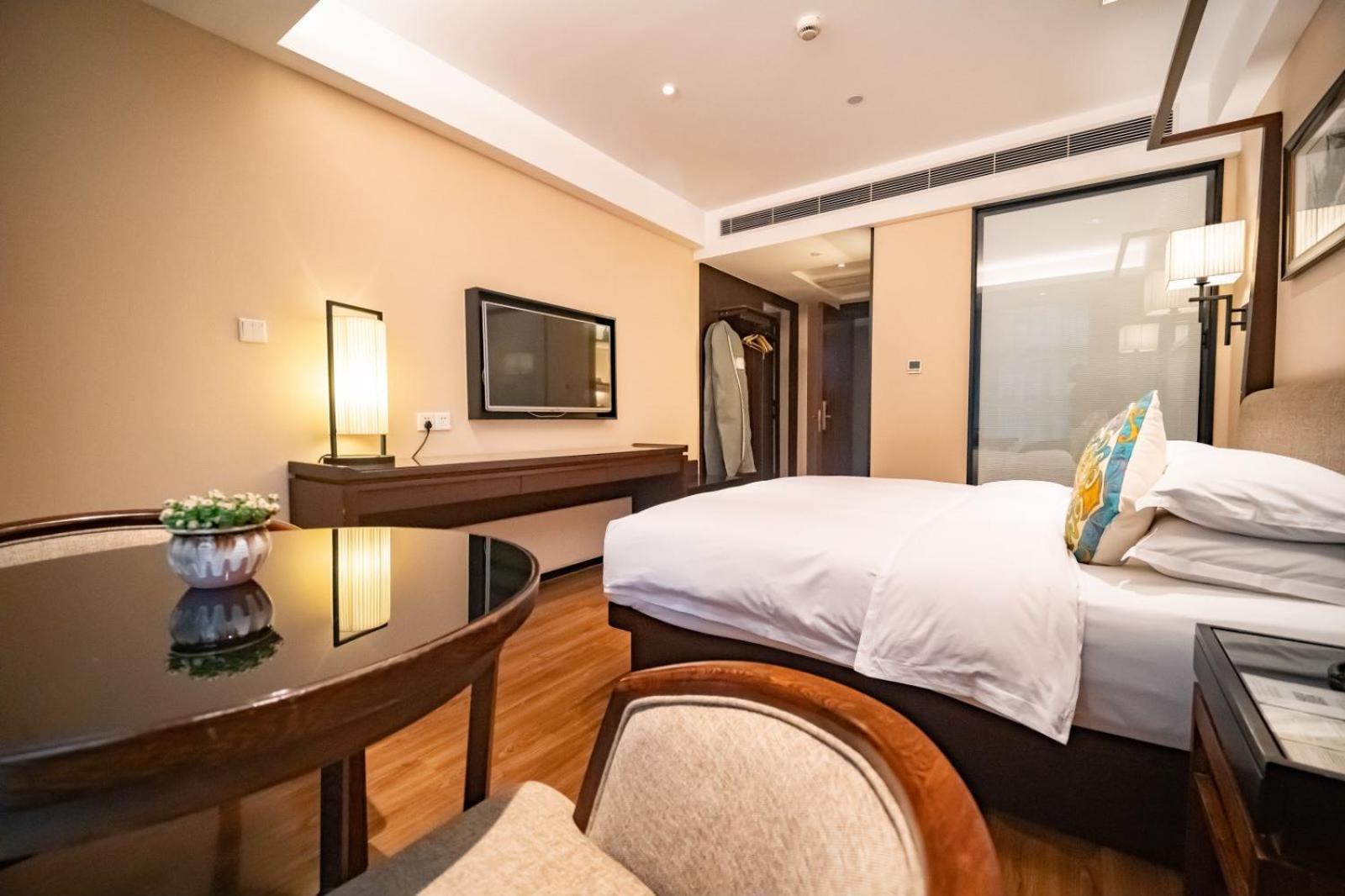 Ssaw Boutique Shanghai South Xuhui Riyueguang Dış mekan fotoğraf