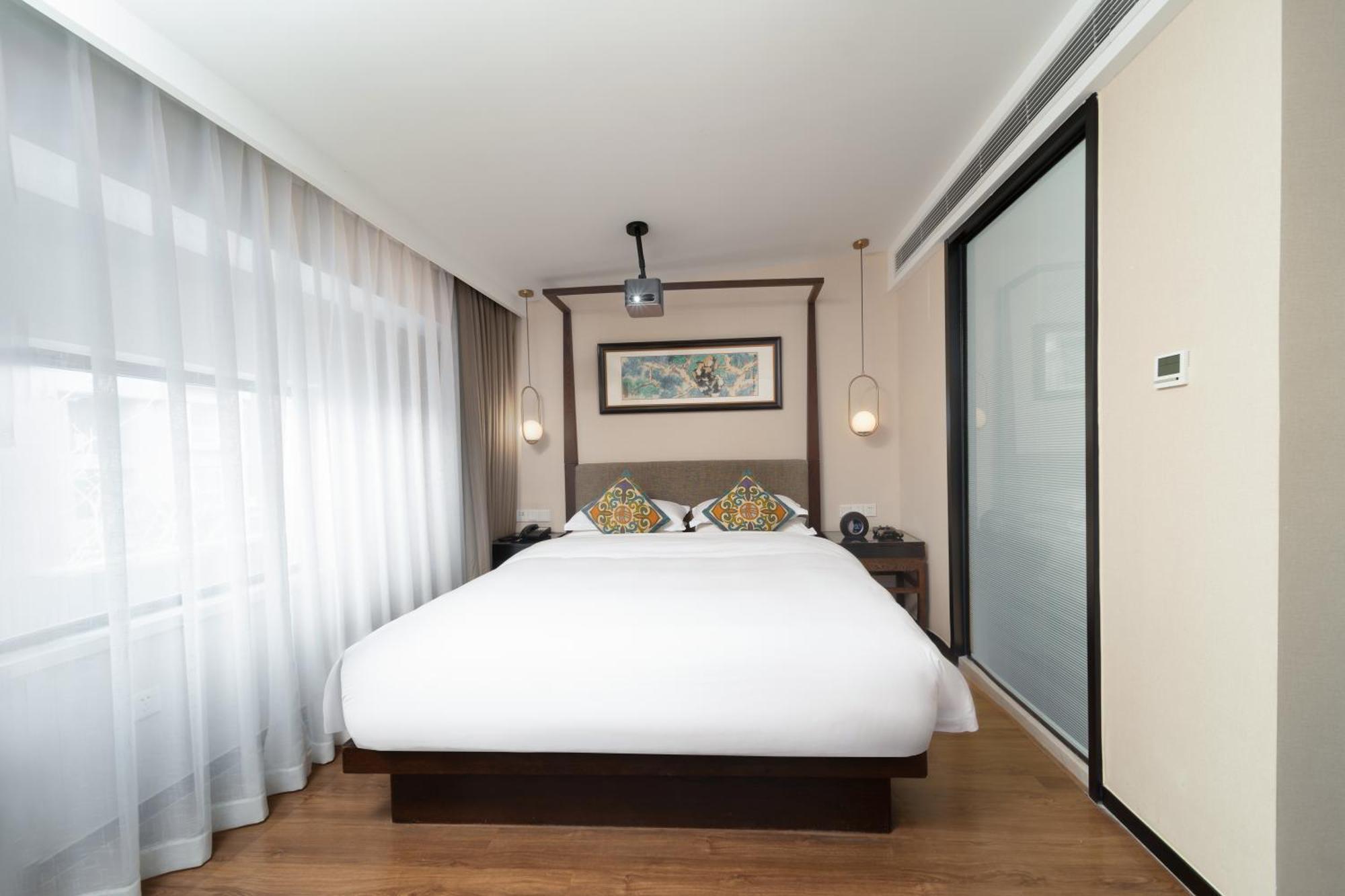 Ssaw Boutique Shanghai South Xuhui Riyueguang Dış mekan fotoğraf